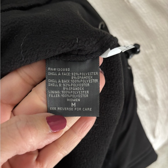 New Balance Hooded Jacket Womens Medium Black Full Zip Pockets Fleece Lined - Picture 5 of 12